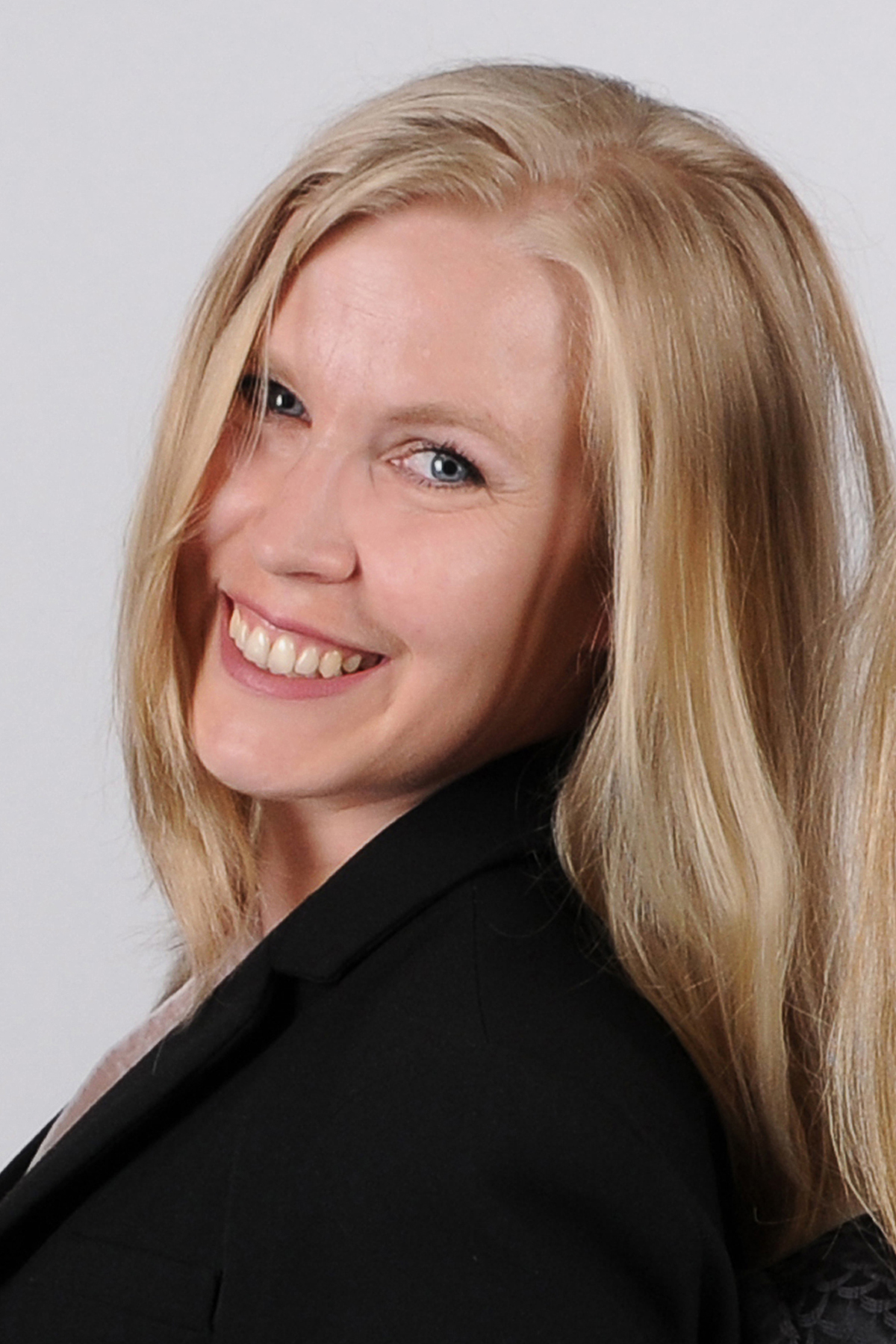 Ulrike Ludolf, Fachanw�ltin f�r Arbeitsrecht in der Rechtsanwaltskanzlei Sabine Hermann in Marl, Kreis Recklinghausen.